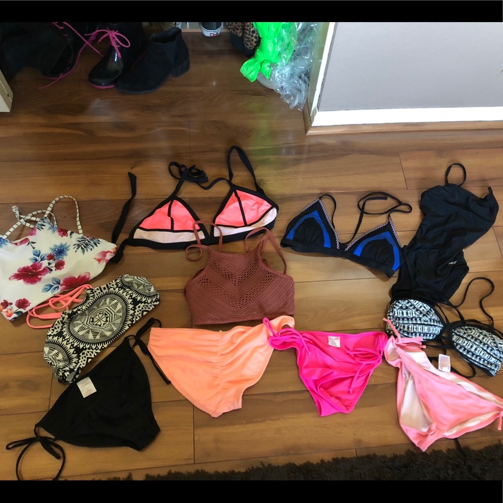 SWIM SUIT HAUL